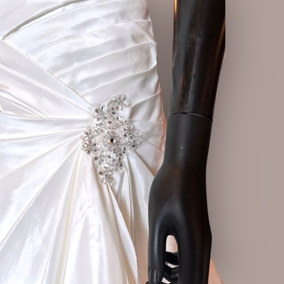 Elegance Bridal V-Neck Taffeta Wedding Gown - Picture 2 of 7